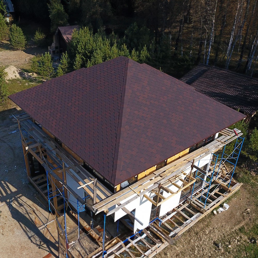 Шатровая крыша в Нижних Сергах и Свердловской области